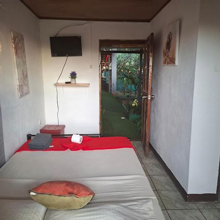 Aparthotel Villa Pacande & Rooms Pilas Bilik gambar